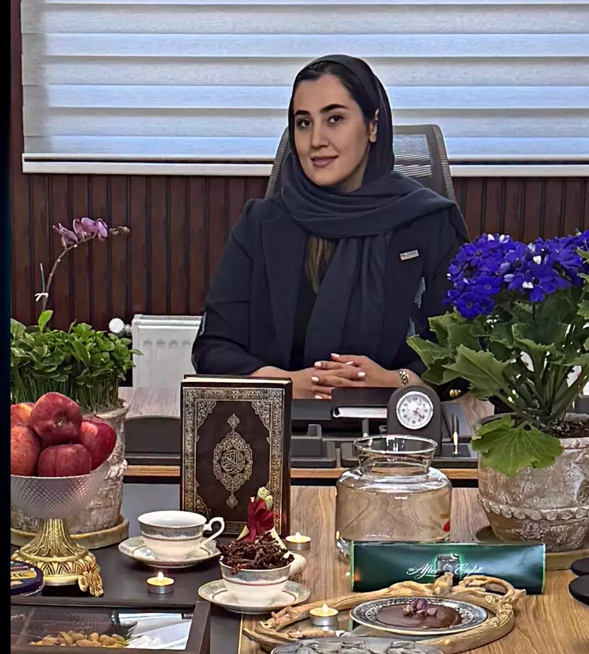 thumb of خانم مهندس خدایی